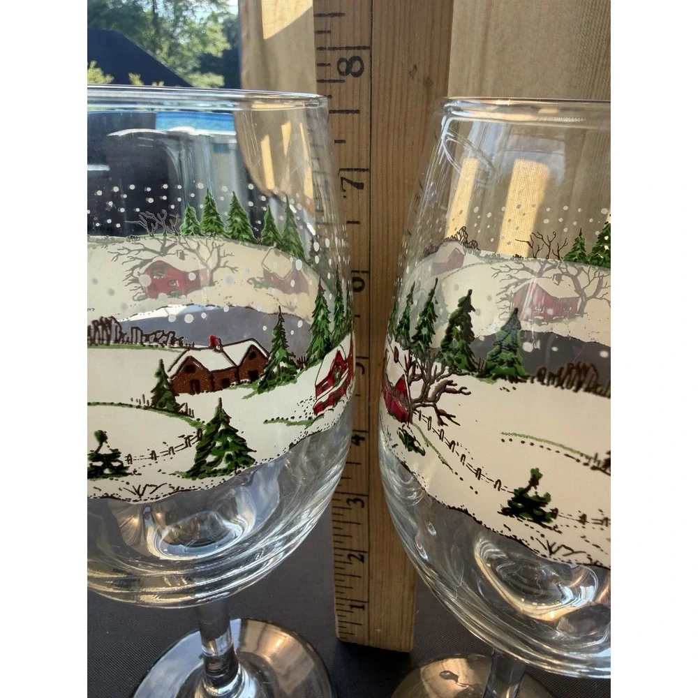 Libbey WINTER VILLAGE Se of 3 Glass WINE GOBLETS Snow Winter Holiday Scene